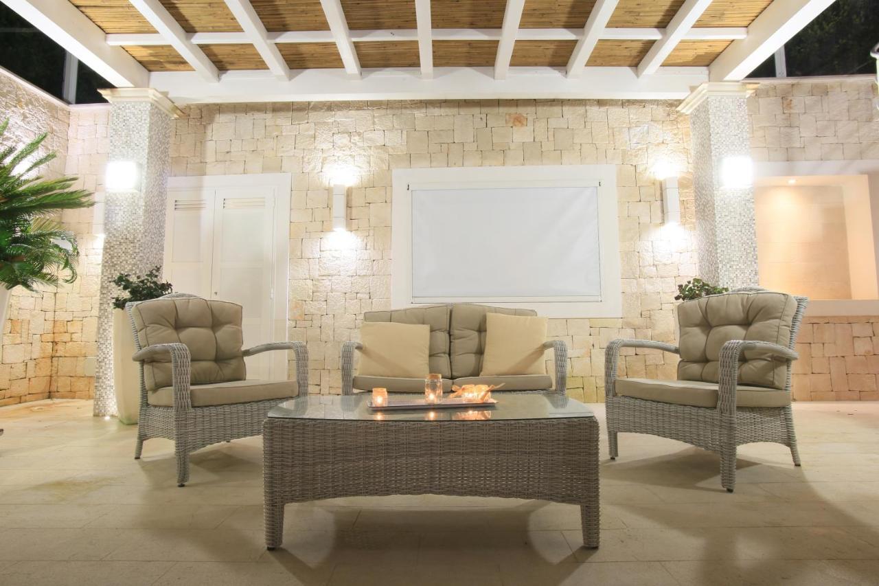 Villa Caraitria مارتينا فرانكا المظهر الخارجي الصورة