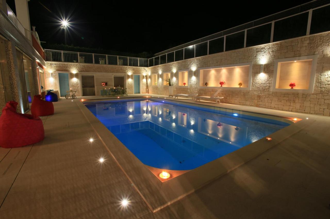 Villa Caraitria مارتينا فرانكا المظهر الخارجي الصورة