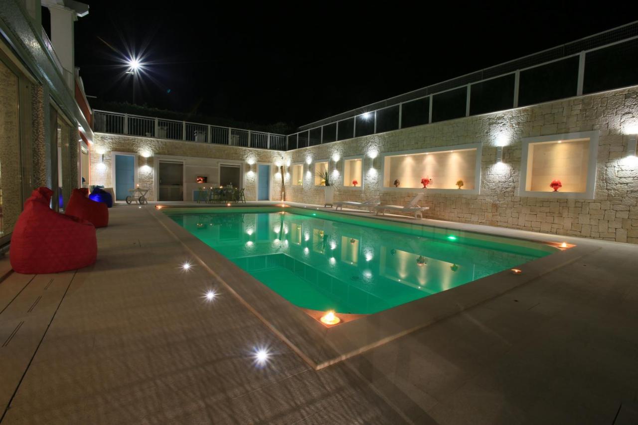 Villa Caraitria مارتينا فرانكا المظهر الخارجي الصورة